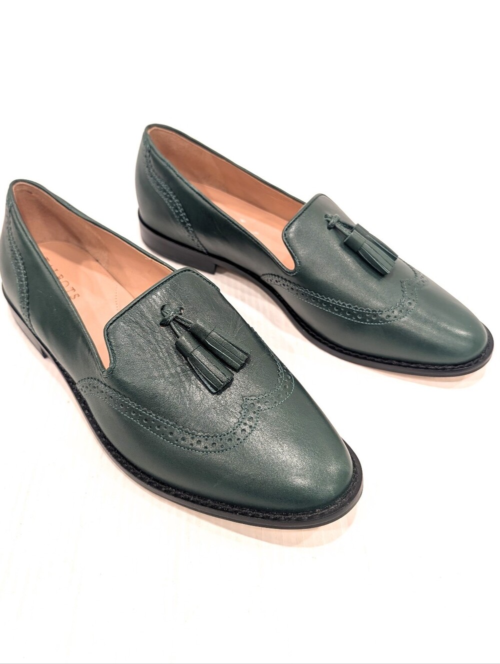 TALBOTS Women’s Green Leather Tassel Loafers Size 10